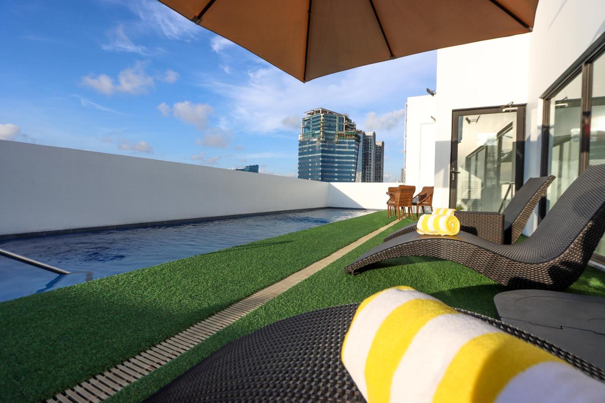 Privato Makati Hotel Makati City Ngoại thất bức ảnh