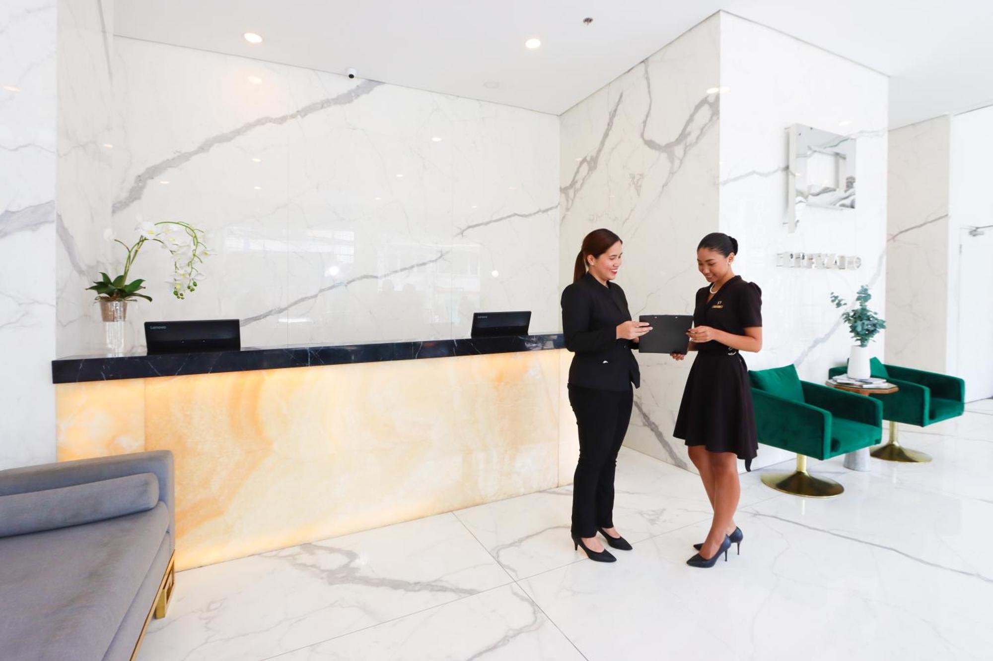 Privato Makati Hotel Makati City Ngoại thất bức ảnh