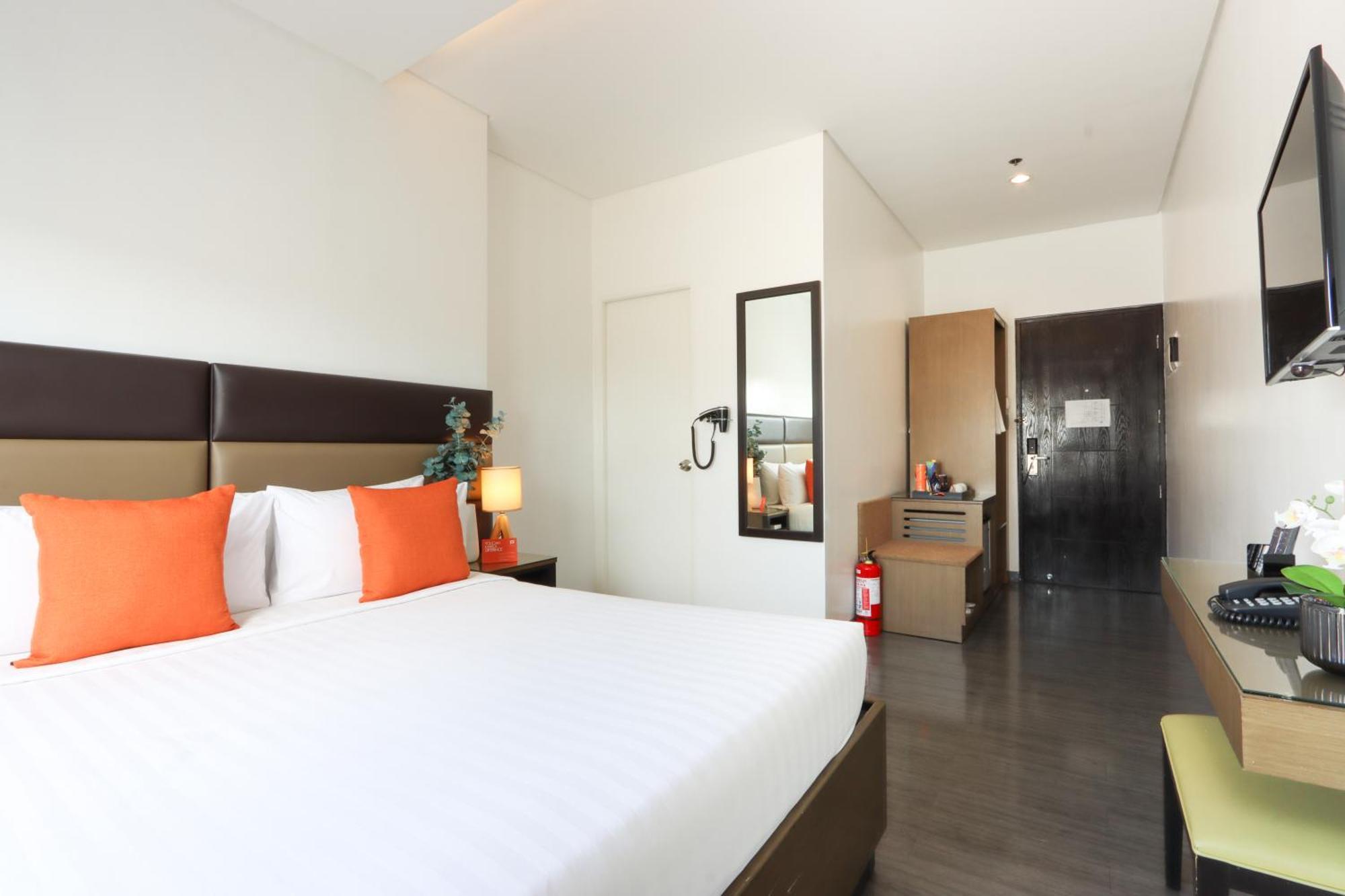 Privato Makati Hotel Makati City Ngoại thất bức ảnh